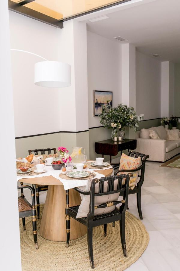 Pasaje Zamora Apartamentos Sevilla Bagian luar foto