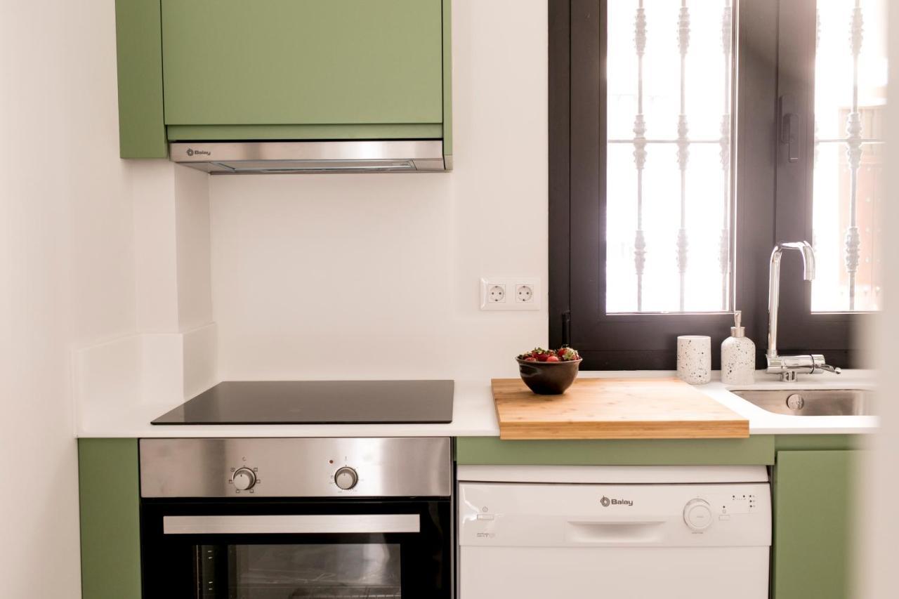 Pasaje Zamora Apartamentos Sevilla Bagian luar foto