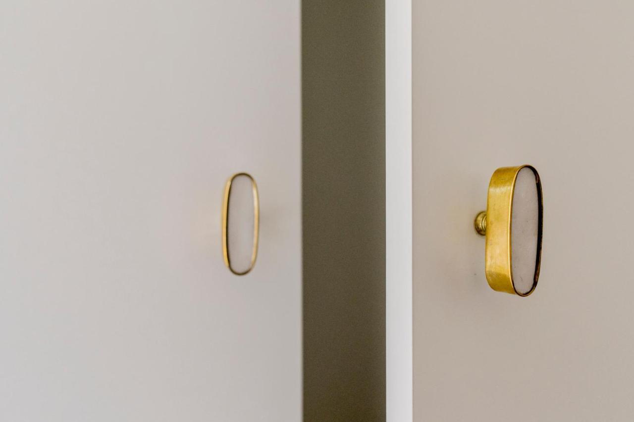 Pasaje Zamora Apartamentos Sevilla Bagian luar foto